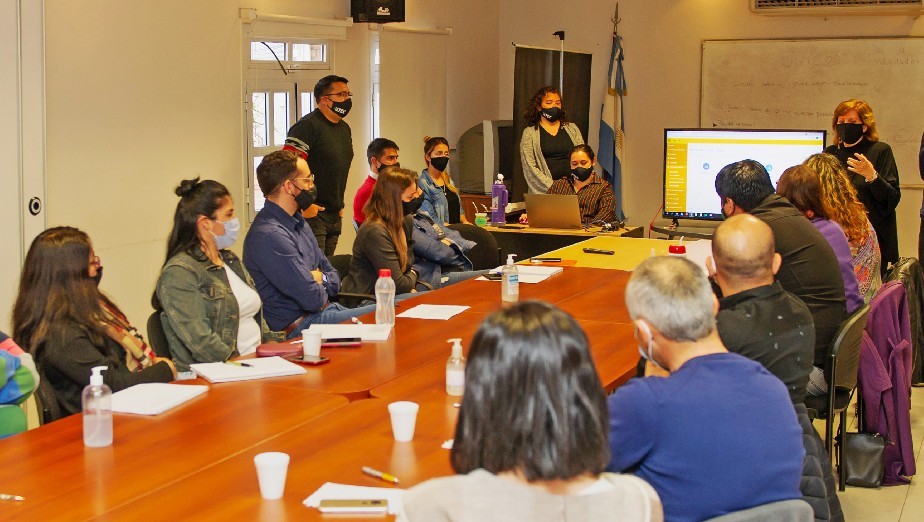 Capacitación del sistema SIGES RRHH a personal de organismos de la administración pública rionegrina